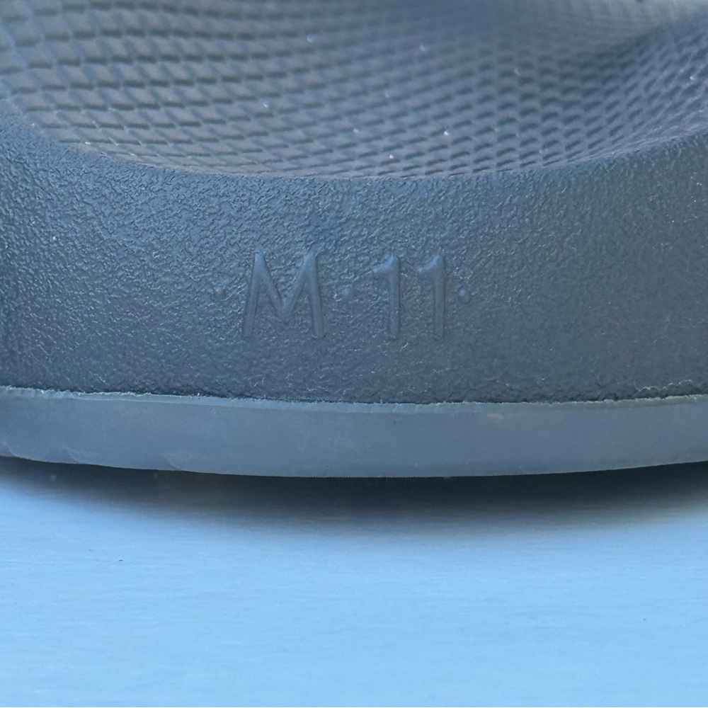Chaco Sandals Men's 11 - Picture 5 of 11